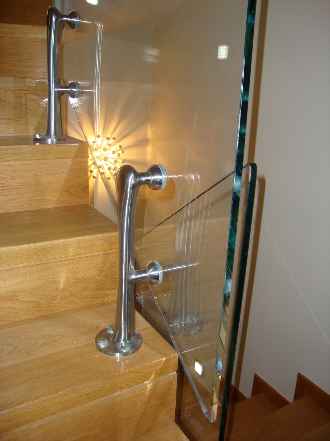 Κάγκελα 10